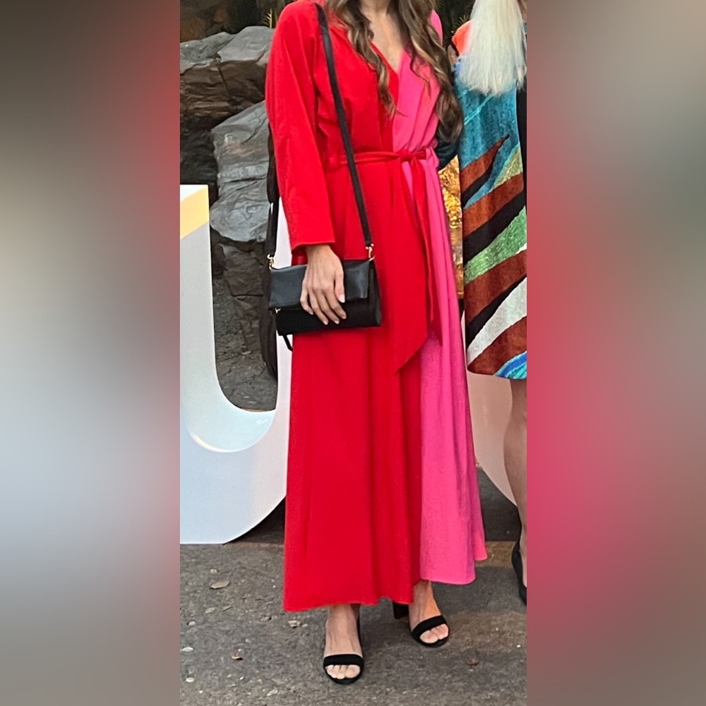 TuckernuckXIndia Hicks Scarlet & Hot Pink Caftan sold out on tuckernuck site